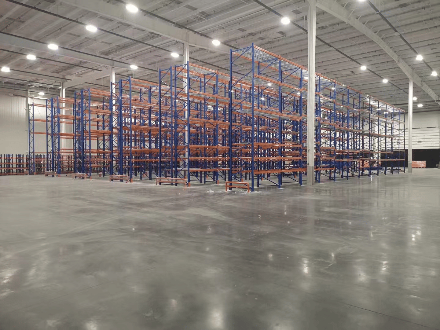 Warehouse interior with installed pallet racking